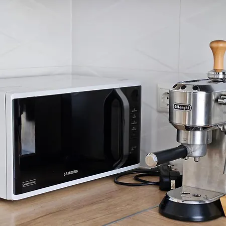 Modern Gem With An Office Corner At Jonas Hill Waterfront 公寓 *