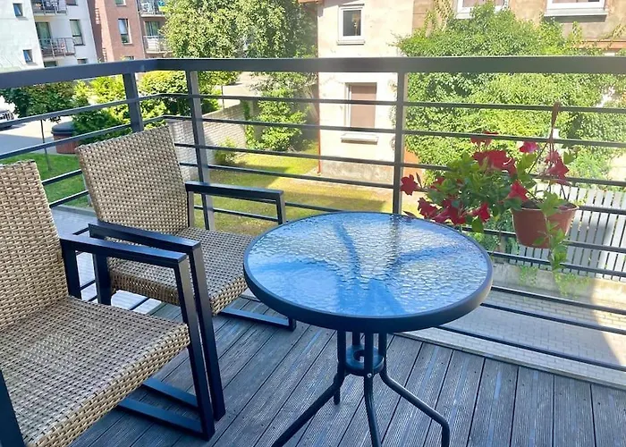 Modern Gem With An Office Corner At Jonas Hill Waterfront Apartamento *